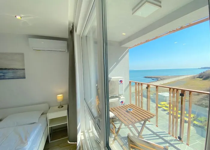 Paradiso - Private -bsr-2 Apartment 4*